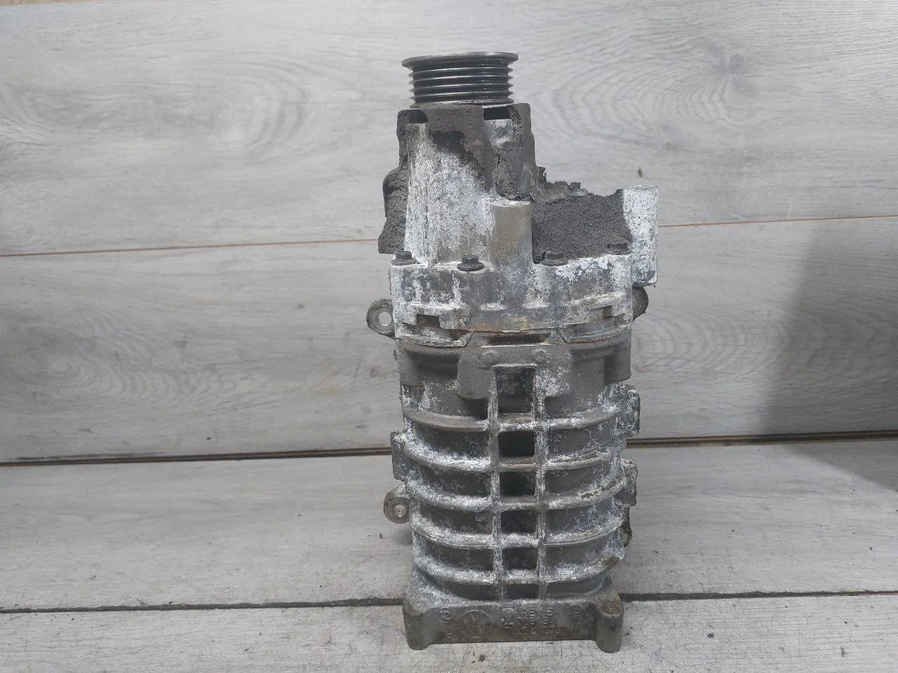 нагнетатель воздуха (компрессор) Volkswagen Golf 6