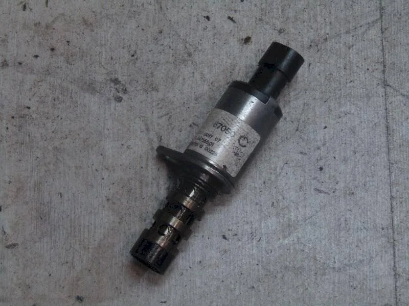 клапан фазорегулятора Opel Astra H