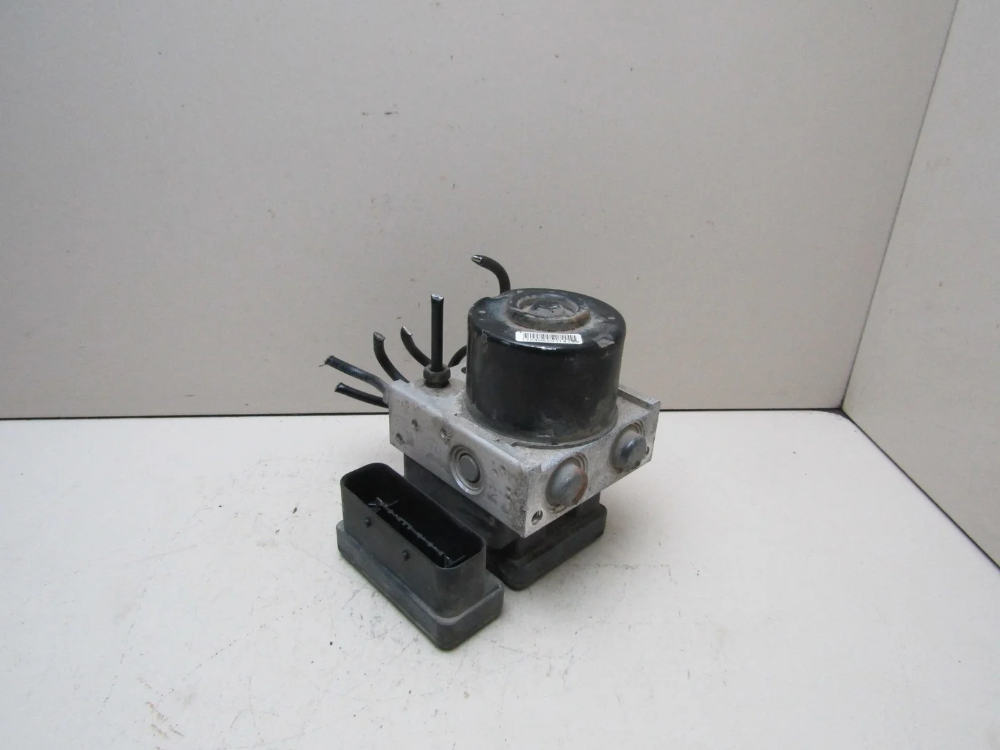 Блок ABS (насос) Ford Focus II 2005-2008  [1418592]  1,6 SIDA в Вологде