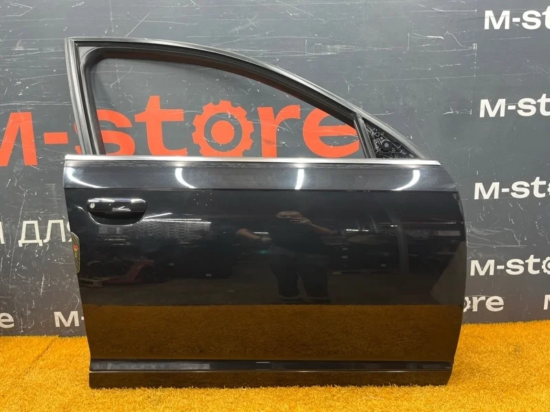 Дверь Audi A6 2005 4F0831052F C6/4F BDW, передняя правая