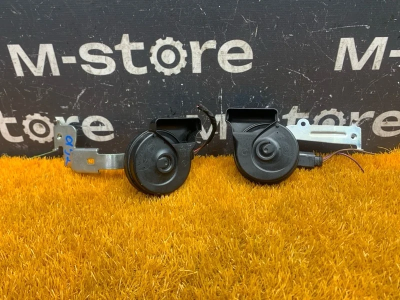 Сигнал звуковой Audi A3 2014 5Q0951221A 8V CXS