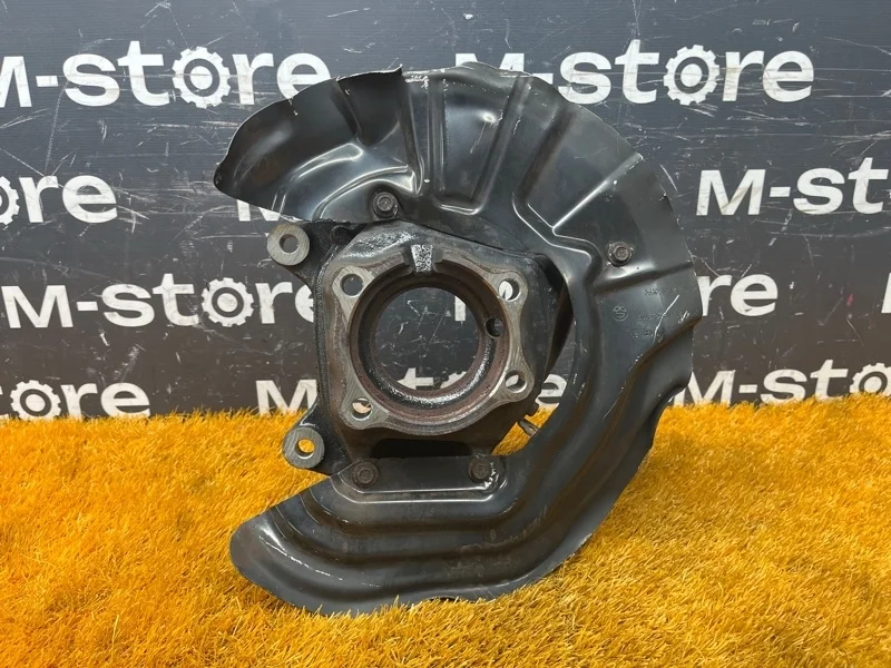 Кулак поворотный Bmw X3 2012 31216855953 F25 N55B30A, передний левый