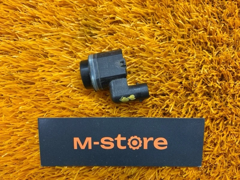 Датчик парковки , парктроник Audi Q5 2014 1S0919275A 8R CNC, передний