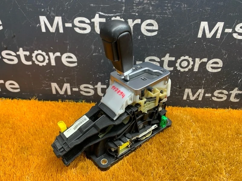 Селектор АКПП Volvo Xc60 2011 31256037 DZ44 B4204T6