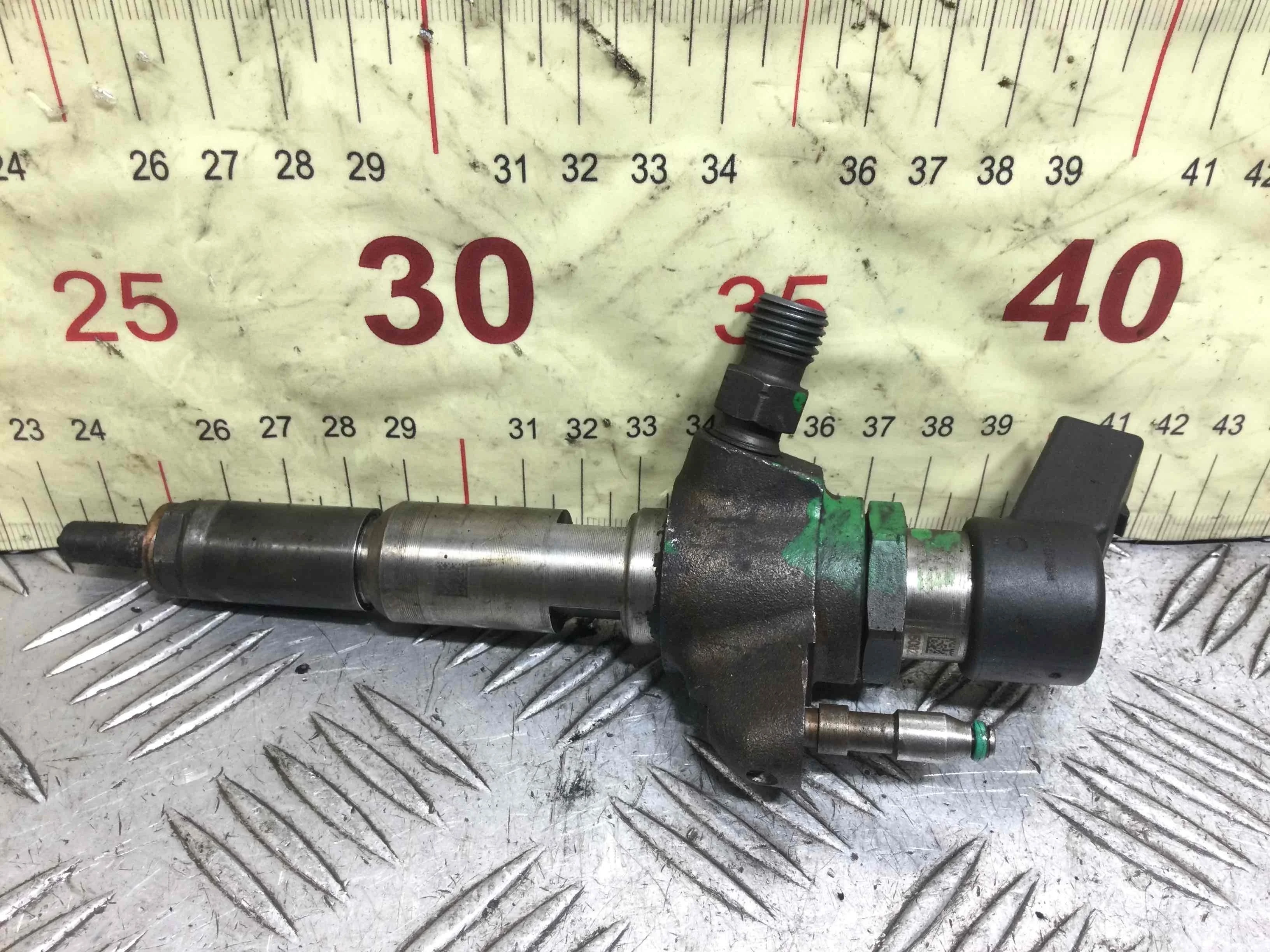 Форсунка Peugeot 308 T7 [рестайлинг] (2011-2015) дизель 1.6 HDi Механика Х/б