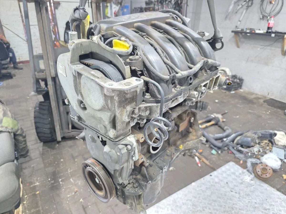 Двигатель K4M760 Renault Megane 2 1.6 Бензин