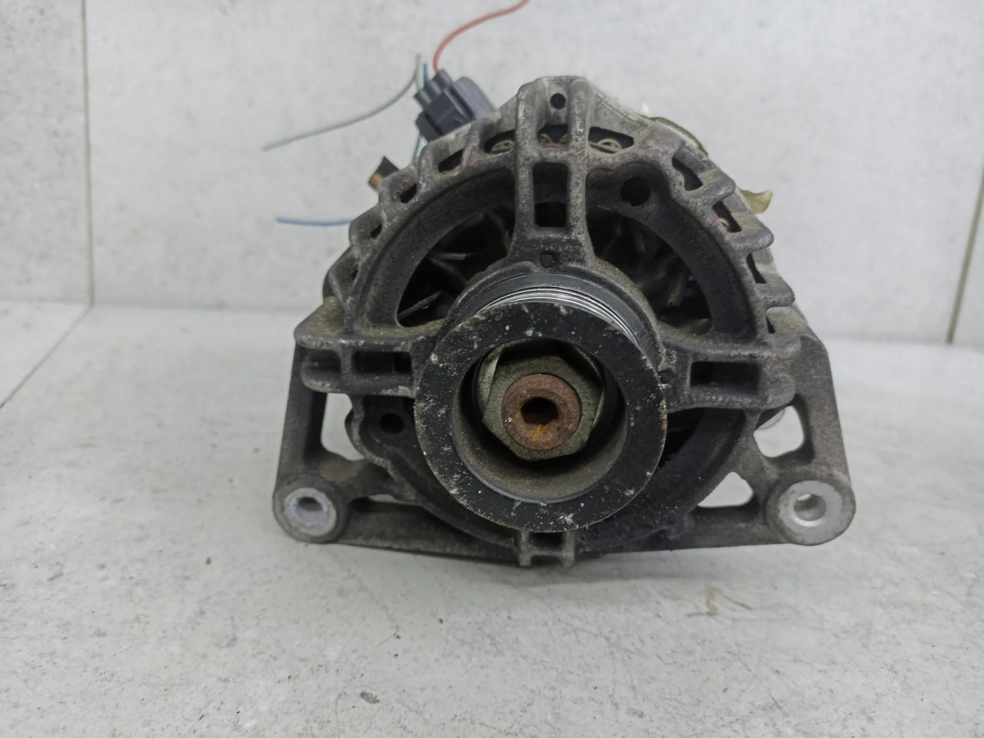 Генератор Ford Focus рест. (2001 - 2005) 1301496