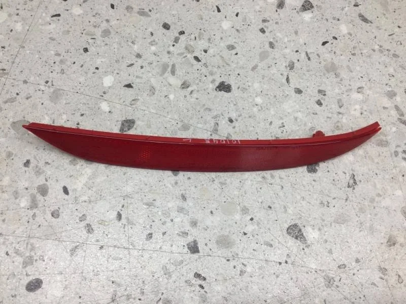 Отражатель в бампер задний левый Kia Cerato (YD) 2013-2020