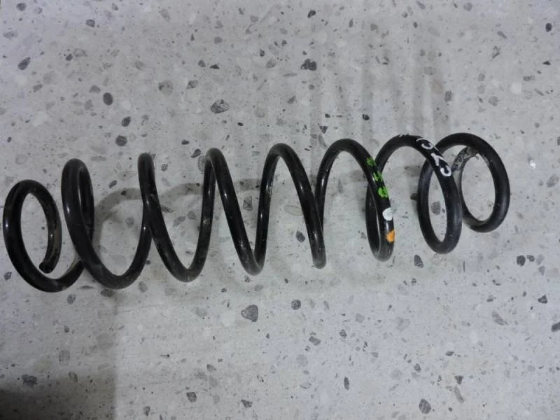 Пружина задняя Volkswagen Polo (Sed RUS) 2011>