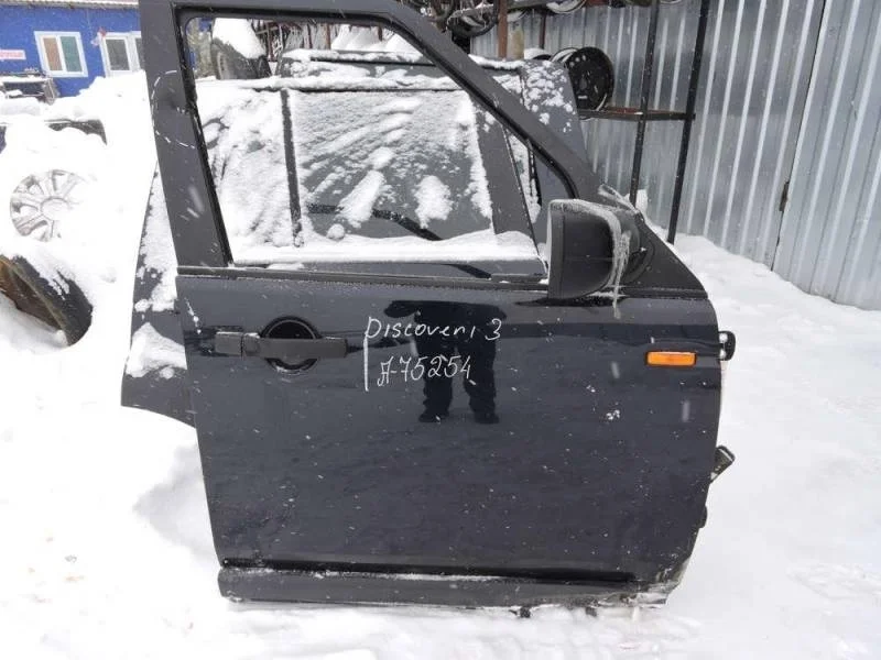 Дверь передняя правая Land Rover Discovery 3 2004-2009