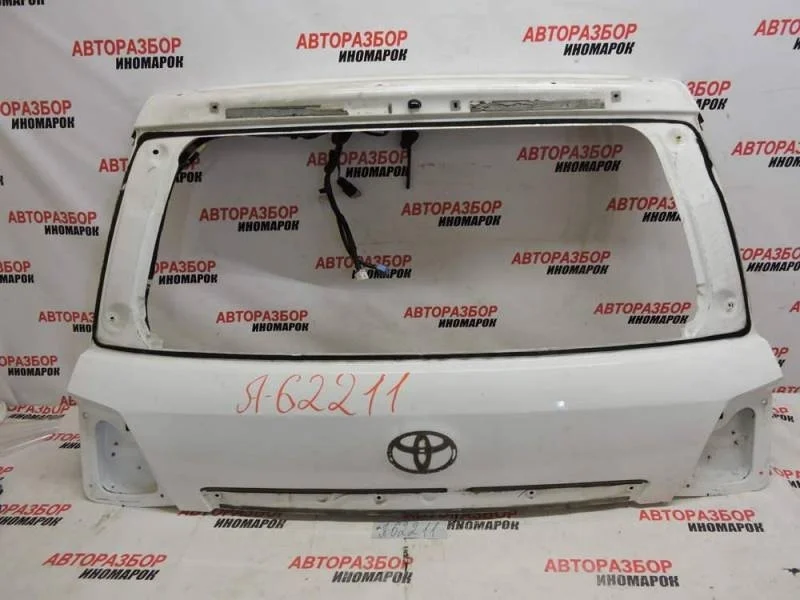Дверь багажника Toyota Land Cruiser (J200) 2007-2015