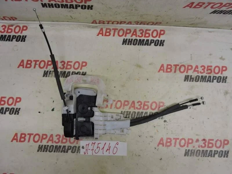 Замок двери передней правой Hyundai ix35 (LM) 2010-2015