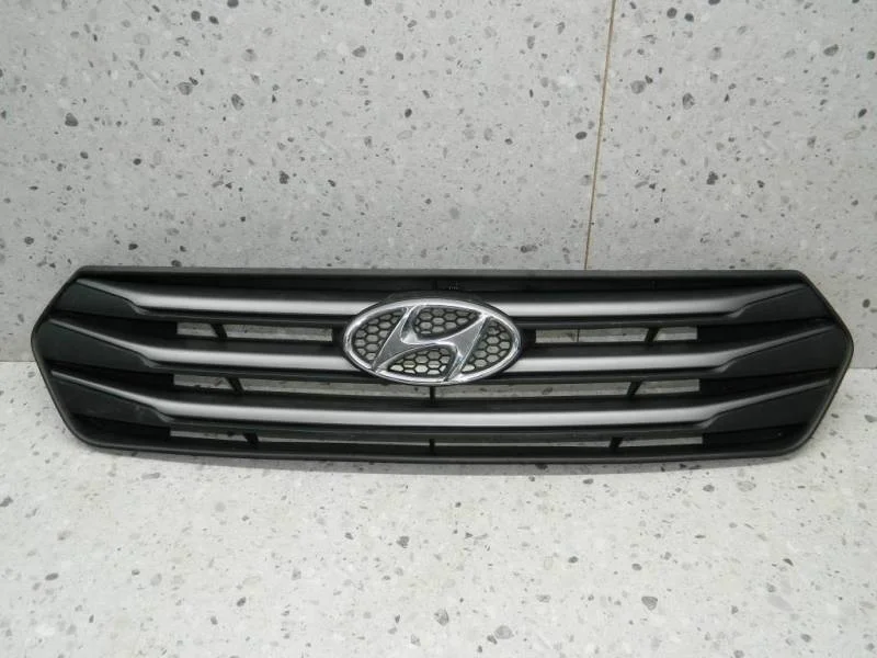 Решетка радиатора Hyundai Creta 2016>