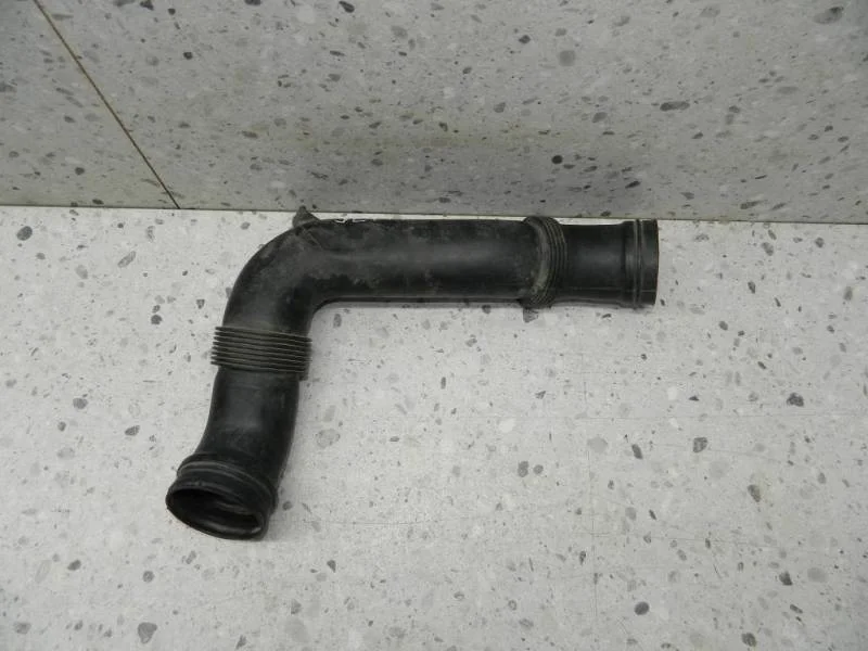 Патрубок воздушного фильтра Audi A3 (8P) 2004-2013