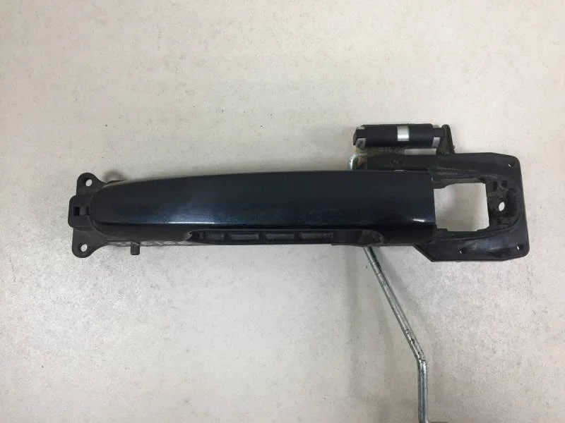 Ручка двери передней наружная левая Toyota Corolla E150 2006-2013