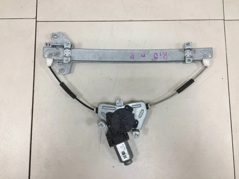 Стеклоподъемник электр. передний правый Kia Rio 3 (UB) 2011-2017