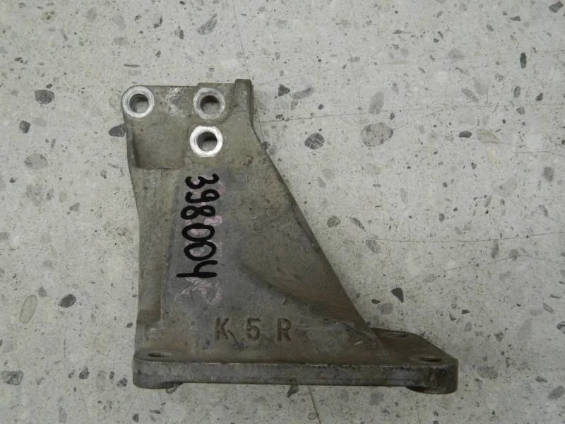 Кронштейн двигателя правый Infiniti M / Q70 (Y51) 2010>