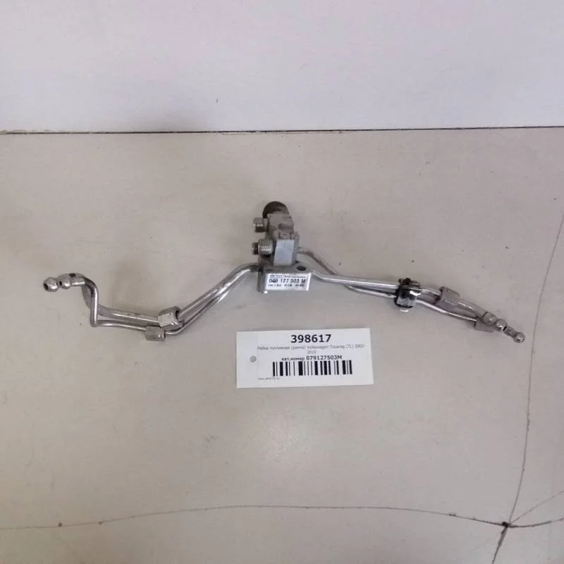 Рейка топливная (рампа) Volkswagen Touareg (7L) 2002-2010