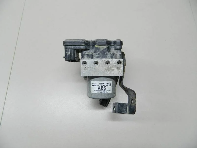 Блок ABS (насос) Hyundai Solaris 2010-2017