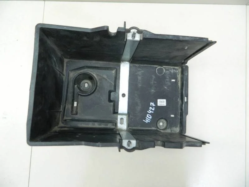 Крепление АКБ (корпус / подставка) Ford C-MAX  2010>