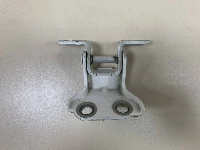 Петля двери задней правой верхняя Chevrolet Aveo T250 2005-2011