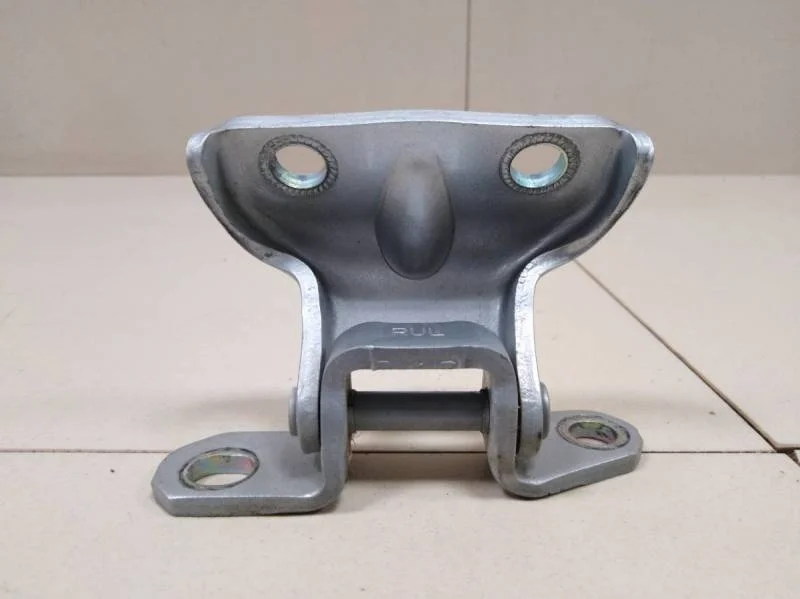 Петля двери задней левой верхняя Hyundai Elantra (HD) 2006-2010