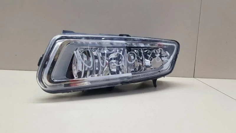 Фара противотуманная левая Volkswagen Polo (HB) 2009>