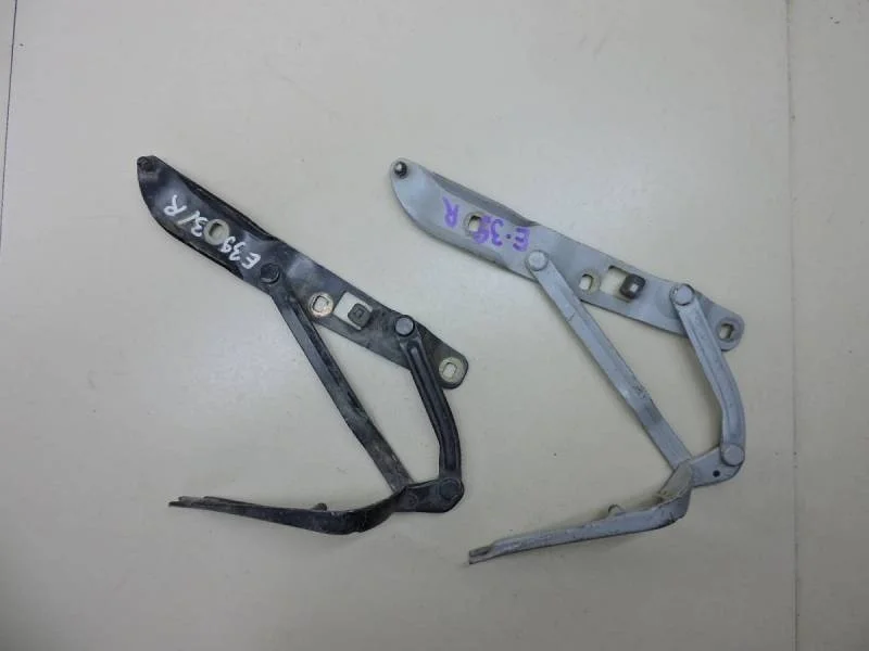 Петля крышки багажника BMW 5-series E39 1995-2003