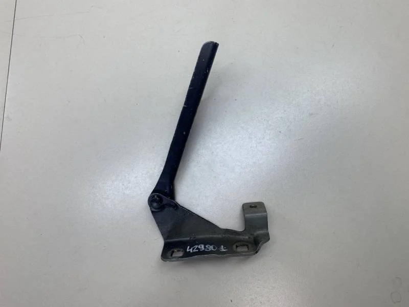 Петля капота правая Nissan Almera (N16) 2000-2006