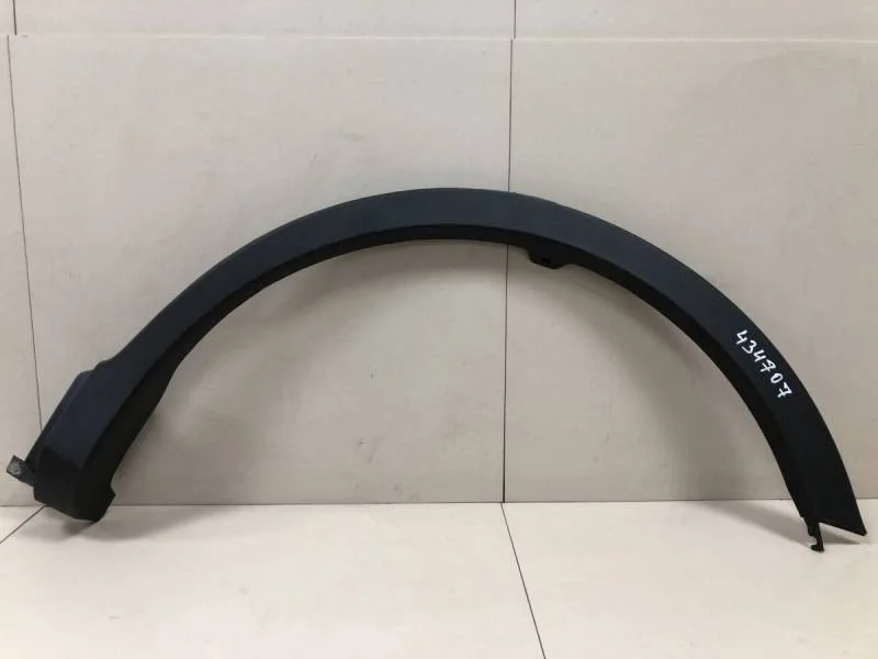Накладка арки колеса Toyota Rav 4 (A40) 2013>