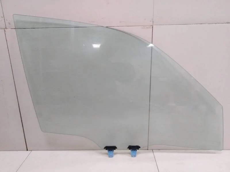 Стекло двери передней правой Suzuki Grand Vitara 2005-2015