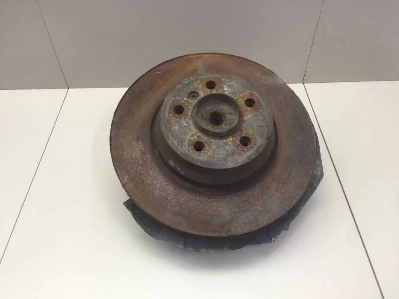 Кулак поворотный передний правый BMW 5-series E60/E61 2003-2009