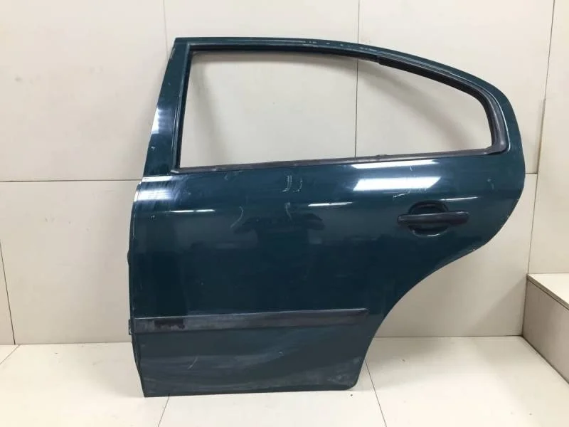 Дверь задняя левая Skoda Octavia 1997-2000