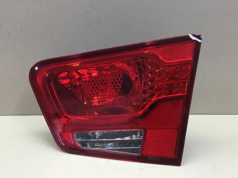 Фонарь задний внутренний правый Kia Cerato (TD) 2009-2013