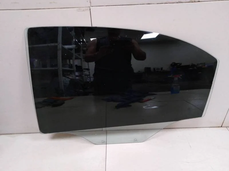 Стекло двери задней левой Chevrolet Aveo T250 2005-2011