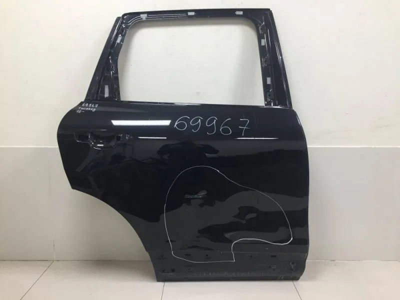 Дверь задняя правая Volkswagen Touareg (7P) 2010>