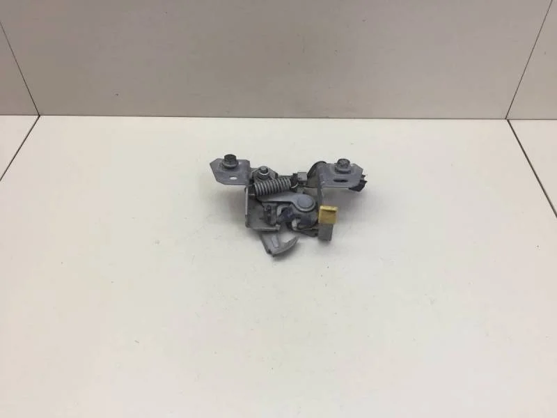 Замок капота Volvo S40 (MS) 2004-2012