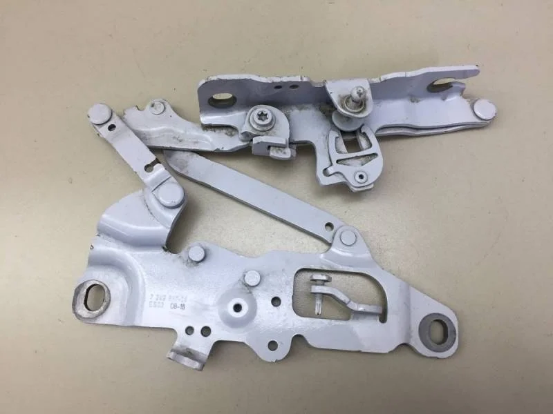 Петля капота правая BMW 5-series F10/F11 2009-2016