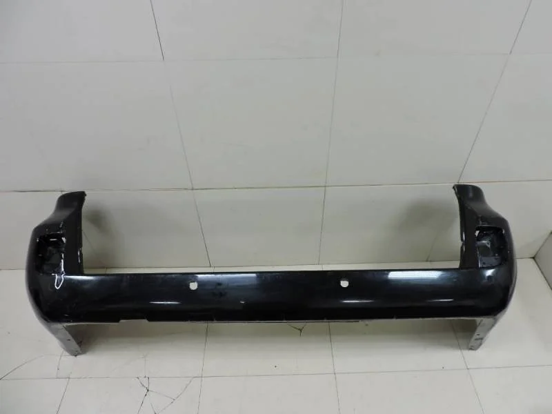 Бампер задний Toyota Land Cruiser (J200) 2007-2015