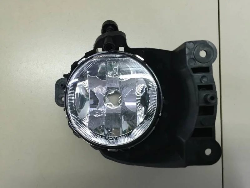 Фара противотуманная правая Chevrolet Aveo T300 2011>