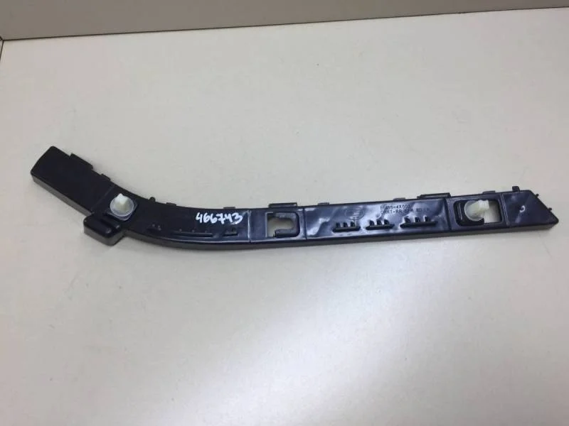 Кронштейн заднего бампера правый Kia Rio 3 (UB) 2011-2017