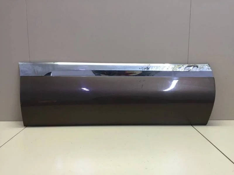 Накладка двери задней правой Volkswagen Touareg (7P) 2010>