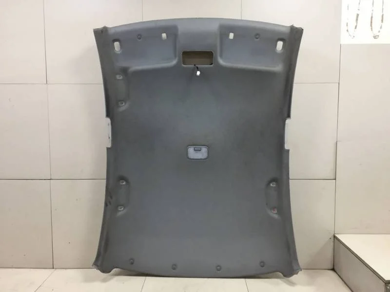 Обшивка потолка Hyundai Solaris 2010-2017