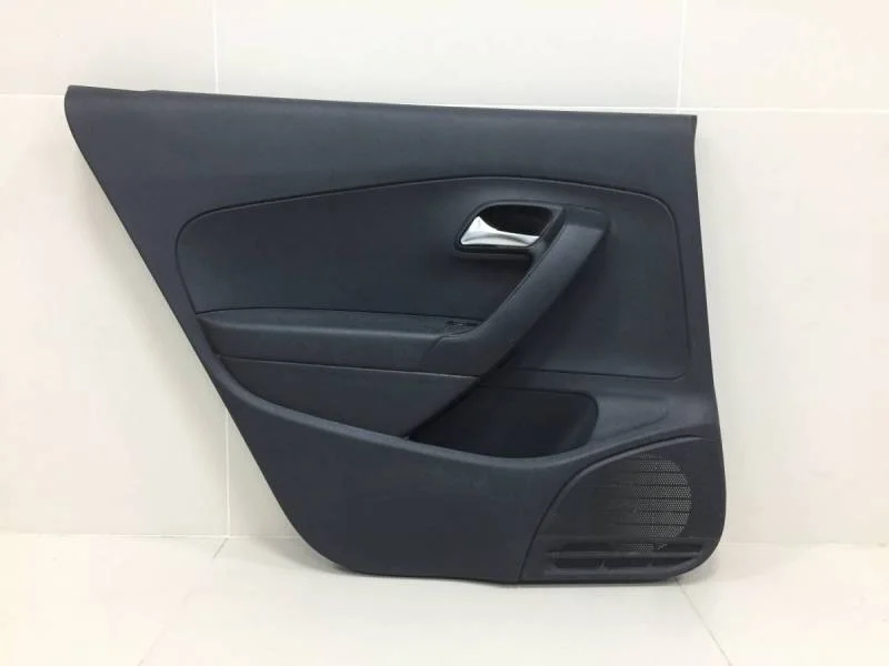 Обшивка двери задней левой Volkswagen Polo (Sed RUS) 2011>