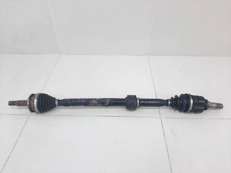 Полуось передняя правая Toyota Avensis (T270) 2009>