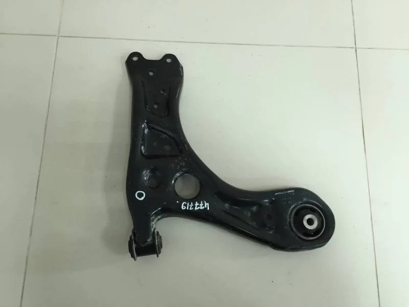 Рычаг передний правый Volkswagen Polo (Sed RUS) 2011>