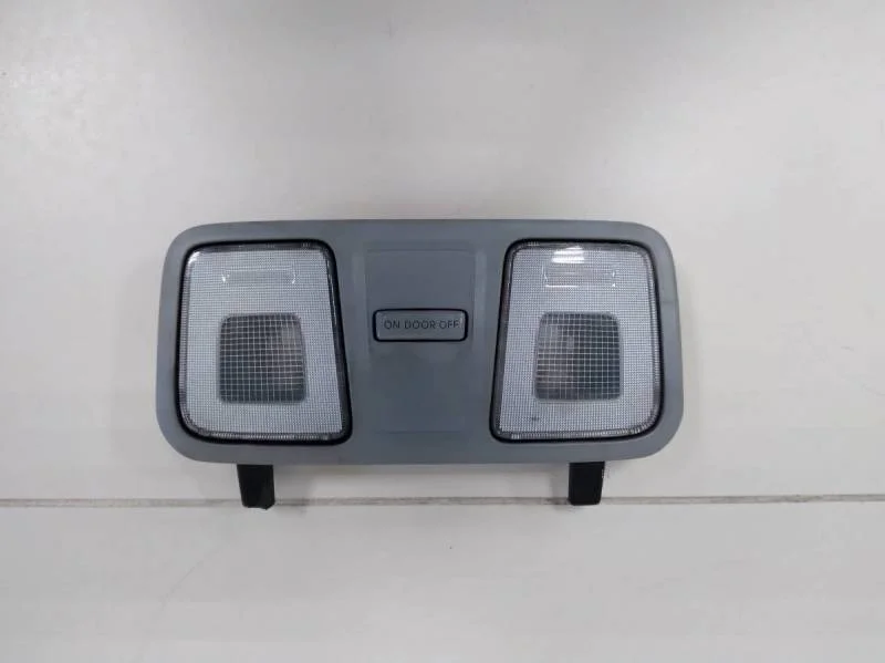 Плафон салонный Hyundai Solaris 2010-2017