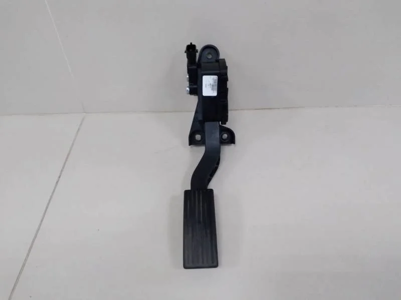 Педаль газа Hyundai Solaris 2010-2017