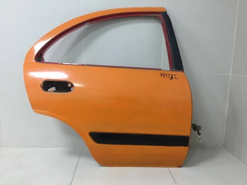 Дверь задняя правая Nissan Almera (N16) 2000-2006