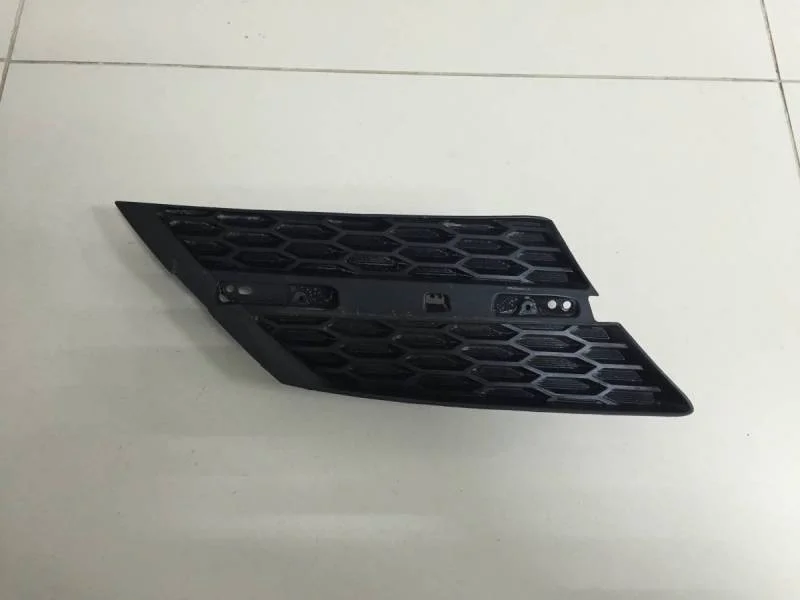 Решетка радиатора правая Toyota Rav 4 (A40) 2013>